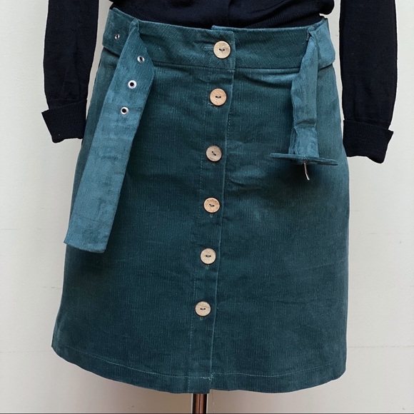 Chocolate Belted Corduroy Miniskirt NWT - Green - Picture 5 of 7